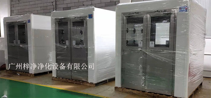 在潔凈室領域，風淋室作為一種關鍵的空氣凈化設備