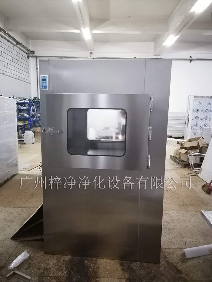 風淋傳遞窗是潔凈室中常用的設備
